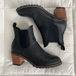Black Heeled Chelsea Boots